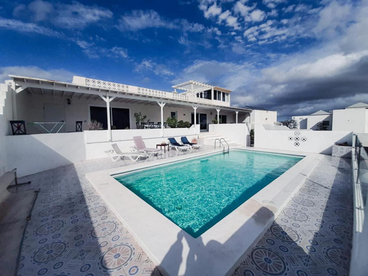 Villa Nirvana - Casa Marosenia Guime Exterior photo